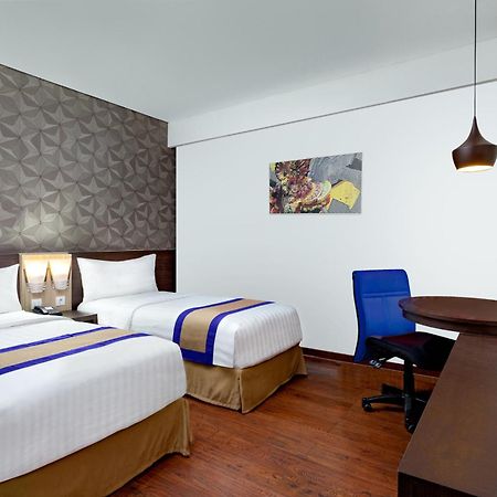 Aston Jember Hotel & Conference Center Dış mekan fotoğraf