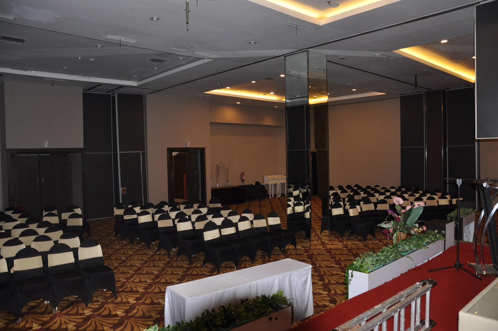 Aston Jember Hotel & Conference Center Dış mekan fotoğraf