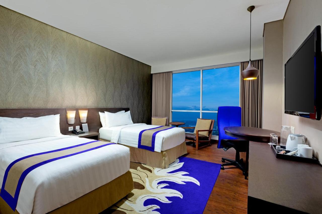 Aston Jember Hotel & Conference Center Dış mekan fotoğraf