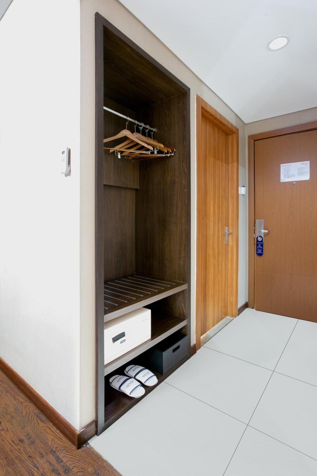 Aston Jember Hotel & Conference Center Dış mekan fotoğraf